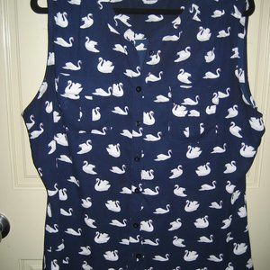 Soho jean co. Swan blouse Sz XL sleeveless button front split neck